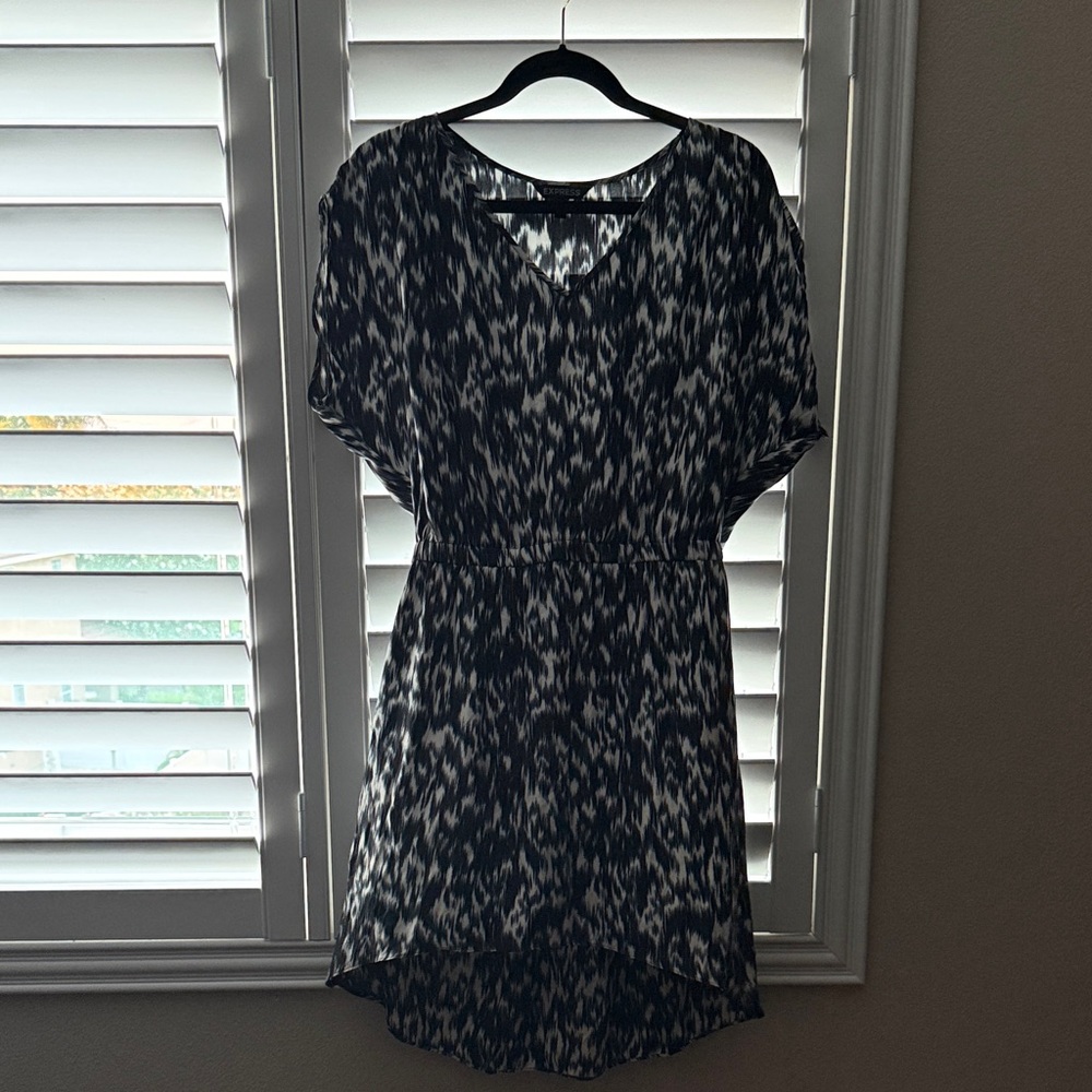 Express Black and White Patterned Dress